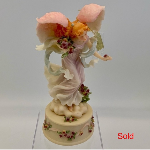 Roman’s Inc Other - Roman Seraphim Angel Pansy 2000 Limited Edition Daisy 2 Pc Set Figurine And Base